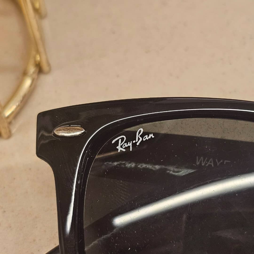 ray-ban wayfarer classique RB2140